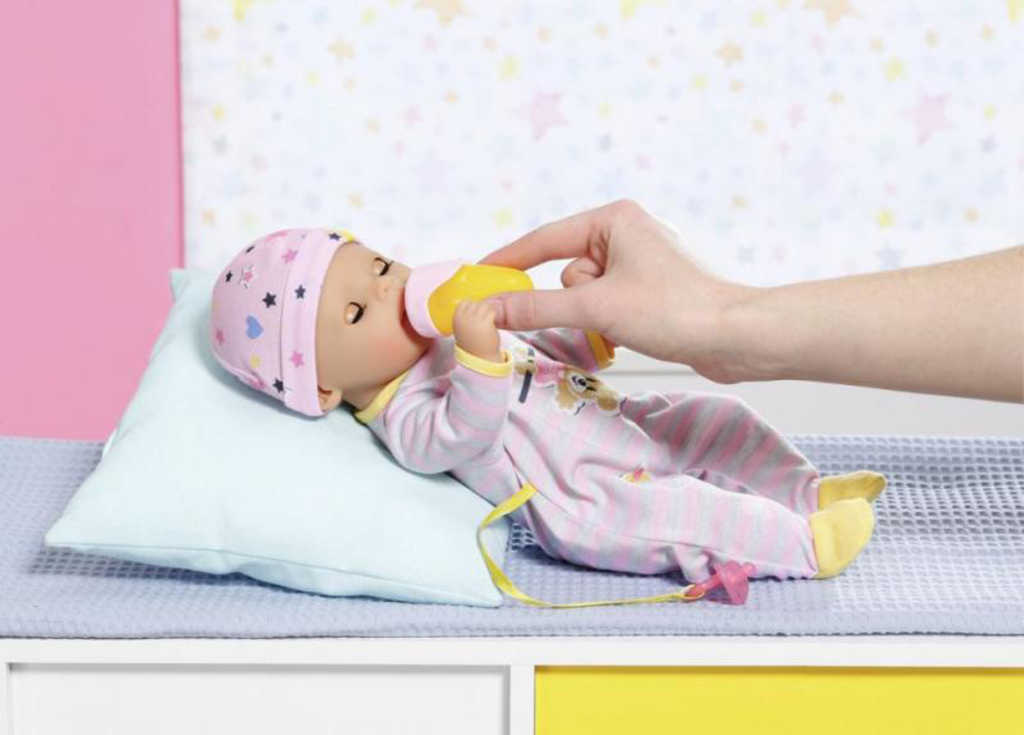 ZAPF BABY BORN Panenka malá holčička pláče pije čůrá set miminko s doplňky