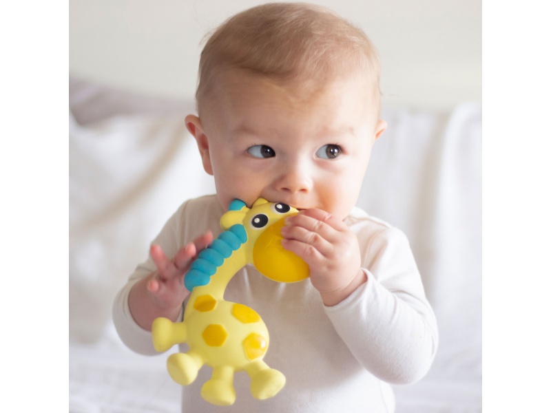 Playgro - Kaučukové kousátko Žirafka
