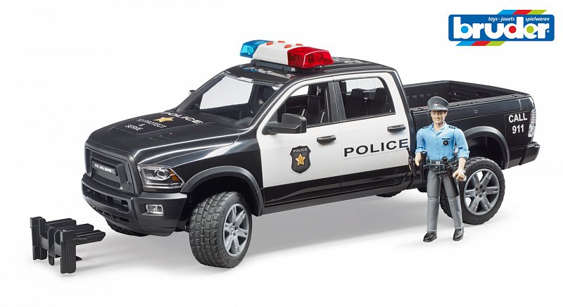 Bruder Užitkové vozy - policejní pick-up RAM2500 s policistou, 1:16