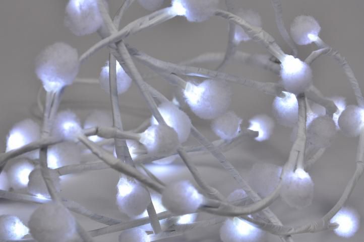 Vánoční LED osvětlení, bavlněné kuličky 48 LED, studená bílá