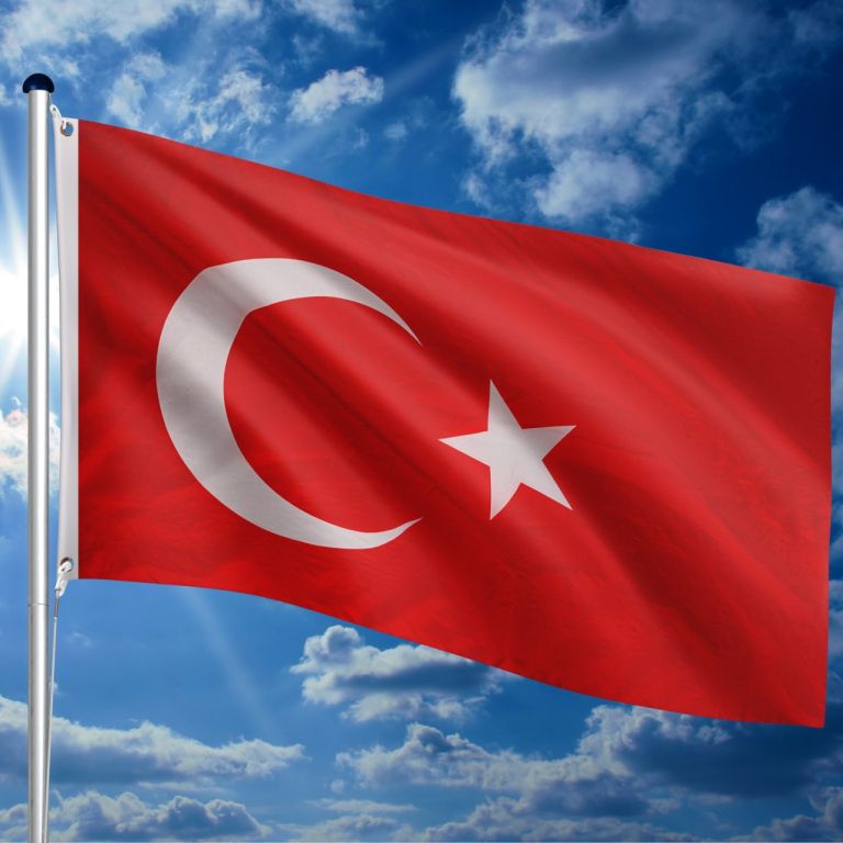 vlajkovy-stozar-vc-vlajky-turecko-650-cm