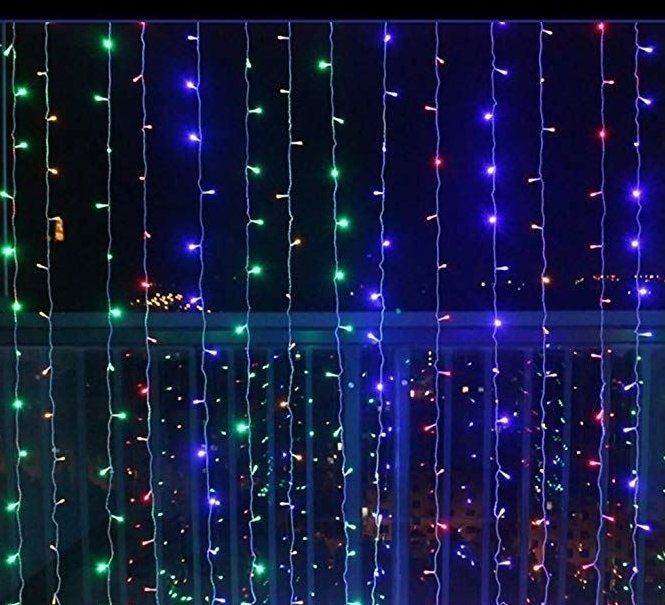 VOLTRONIC Vánoční světelný závěs 300 LED, 3 x 3 m, barevný