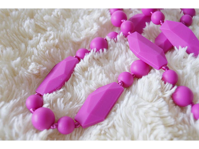 MIMIKOI - Kojící korále hravé tvary fialové