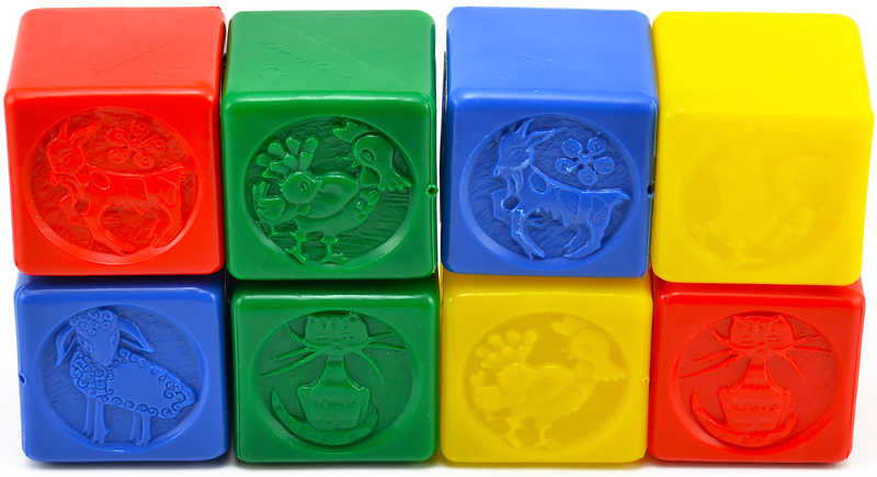 CHEMOPLAST Set 8 baby kostek PH plastové kostičky barevné v krabičce