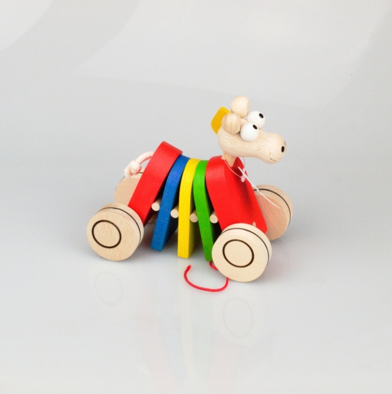 Dřevěná tahací hračka - Kůň klapací