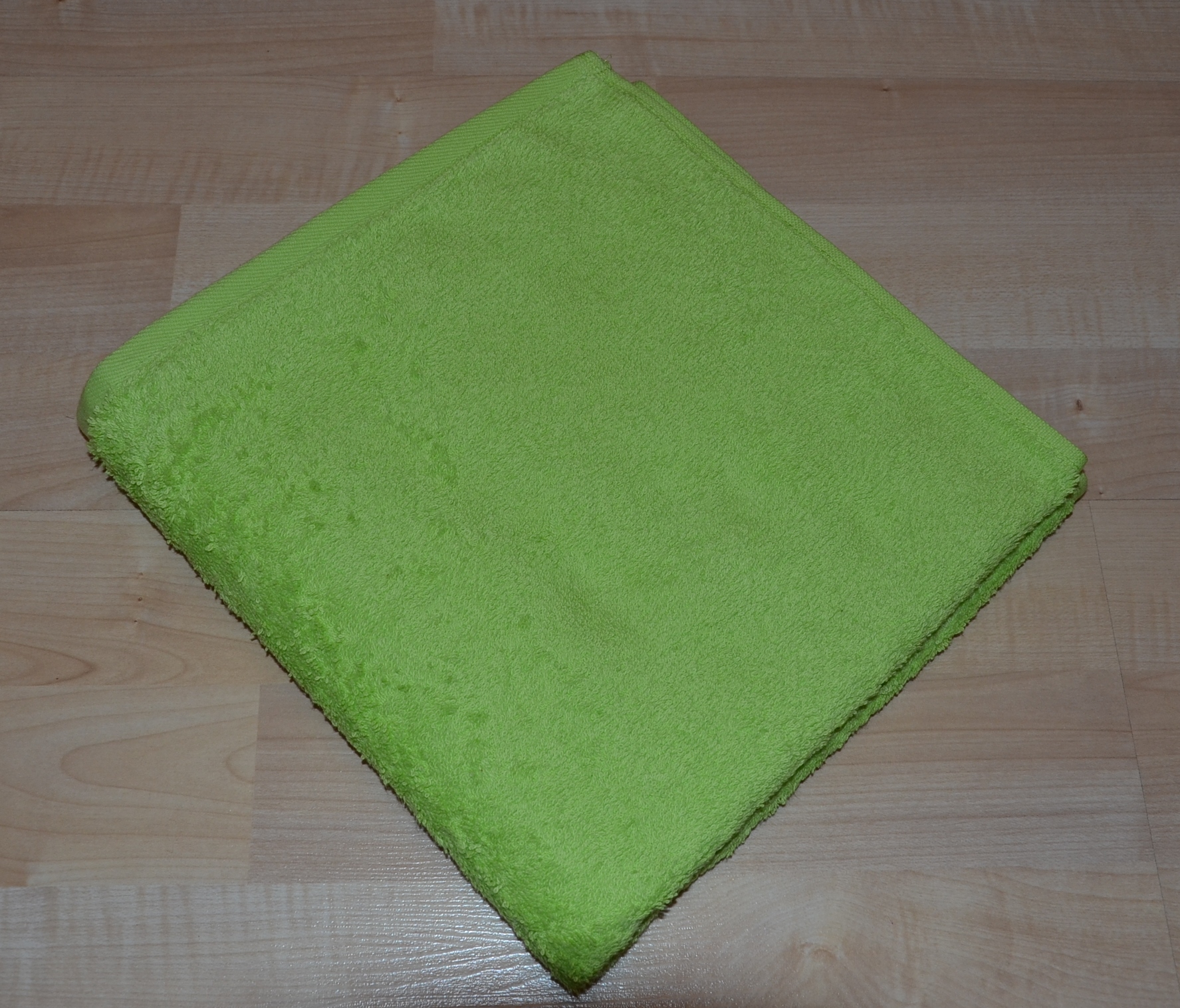 Froté ručník 50x100cm bez proužku 450g světle zelený