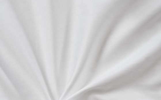 Bílé saténové prostěradlo 140x230 plachta bez gumy
