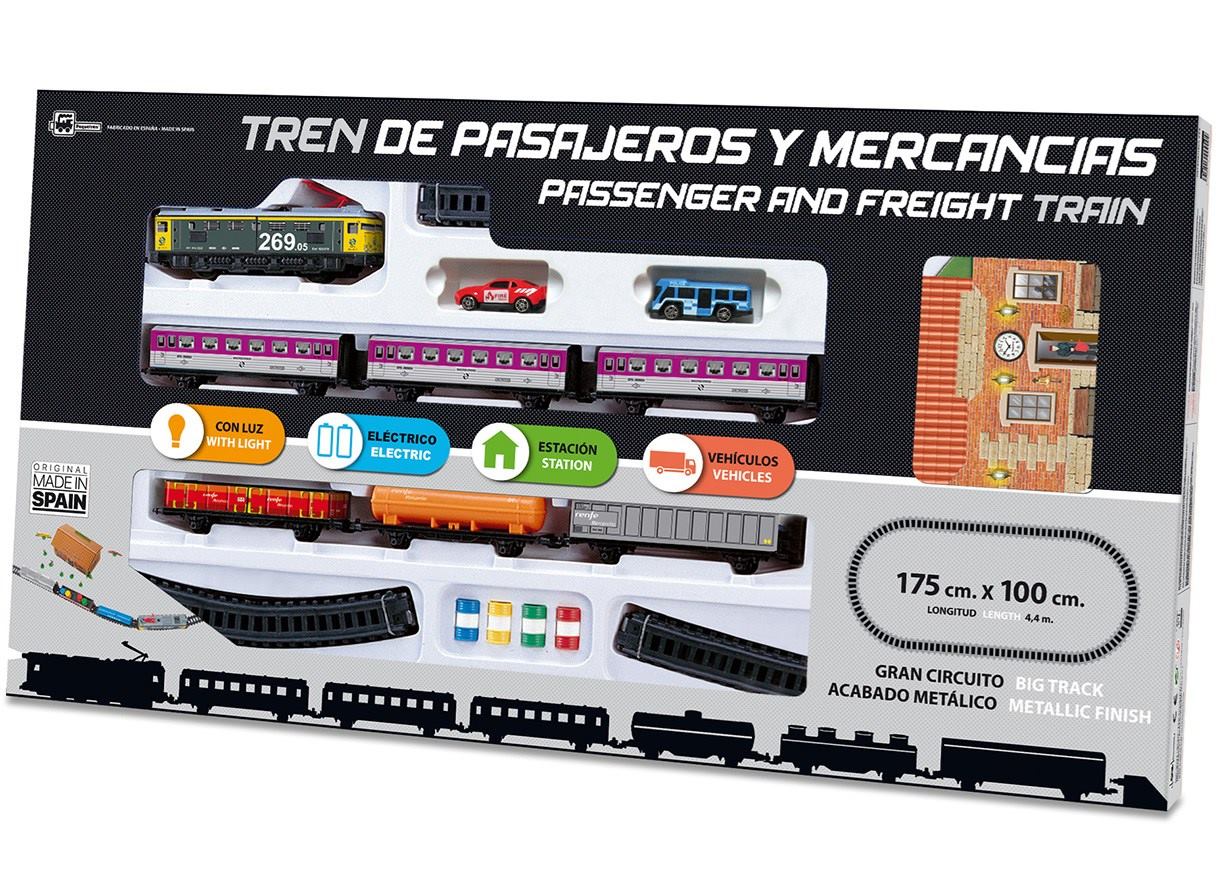 Pequetren 900 Vlak (2v1) se dvěma soupravami - 3 osobními a 3 nákladními vozy, stanicí a autíčky