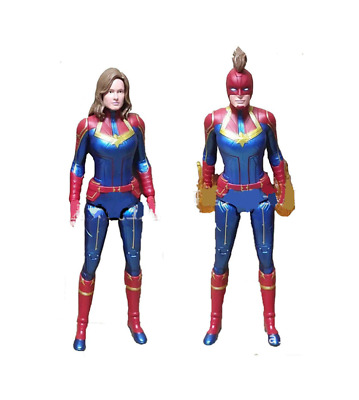 Akční figurka Captain Marvel - 30 cm (Originální krabice)